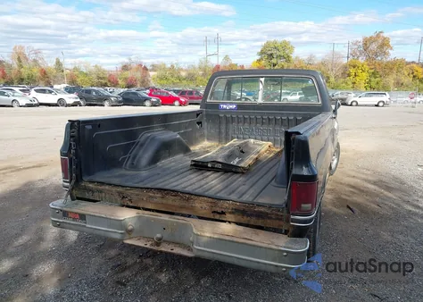 1986 GMC K1500 z USA, uszkodzony, nr VIN 2GTEK14H7G1504176